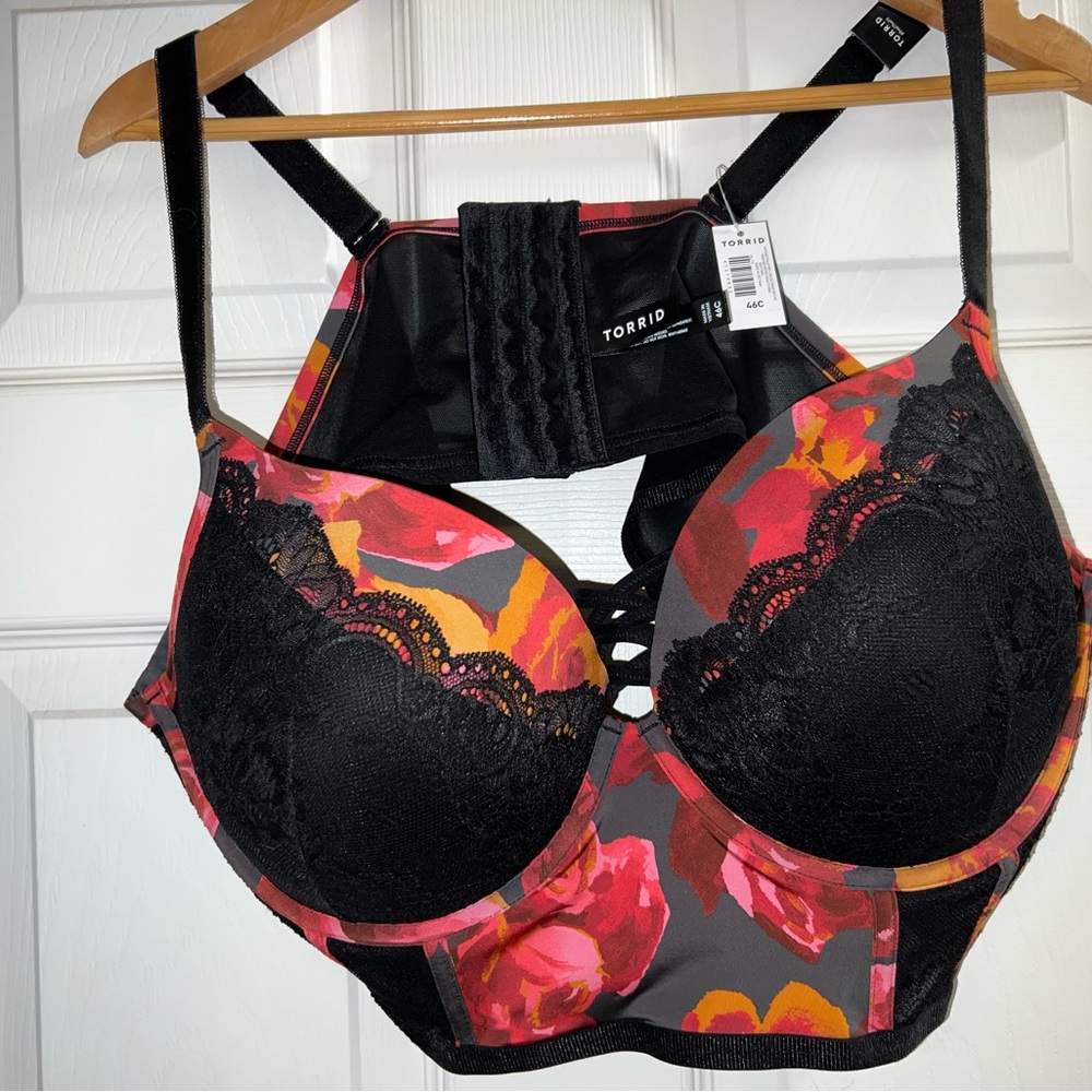 NWT Torrid Longline XO Push Up longline floral bra NWT 46C